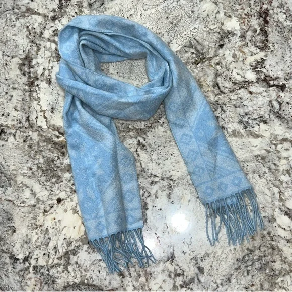 Charter Club Cashmere Two-Tone Blue Snowflake Fair Isle Pattern Scarf - Picture 7 of 7